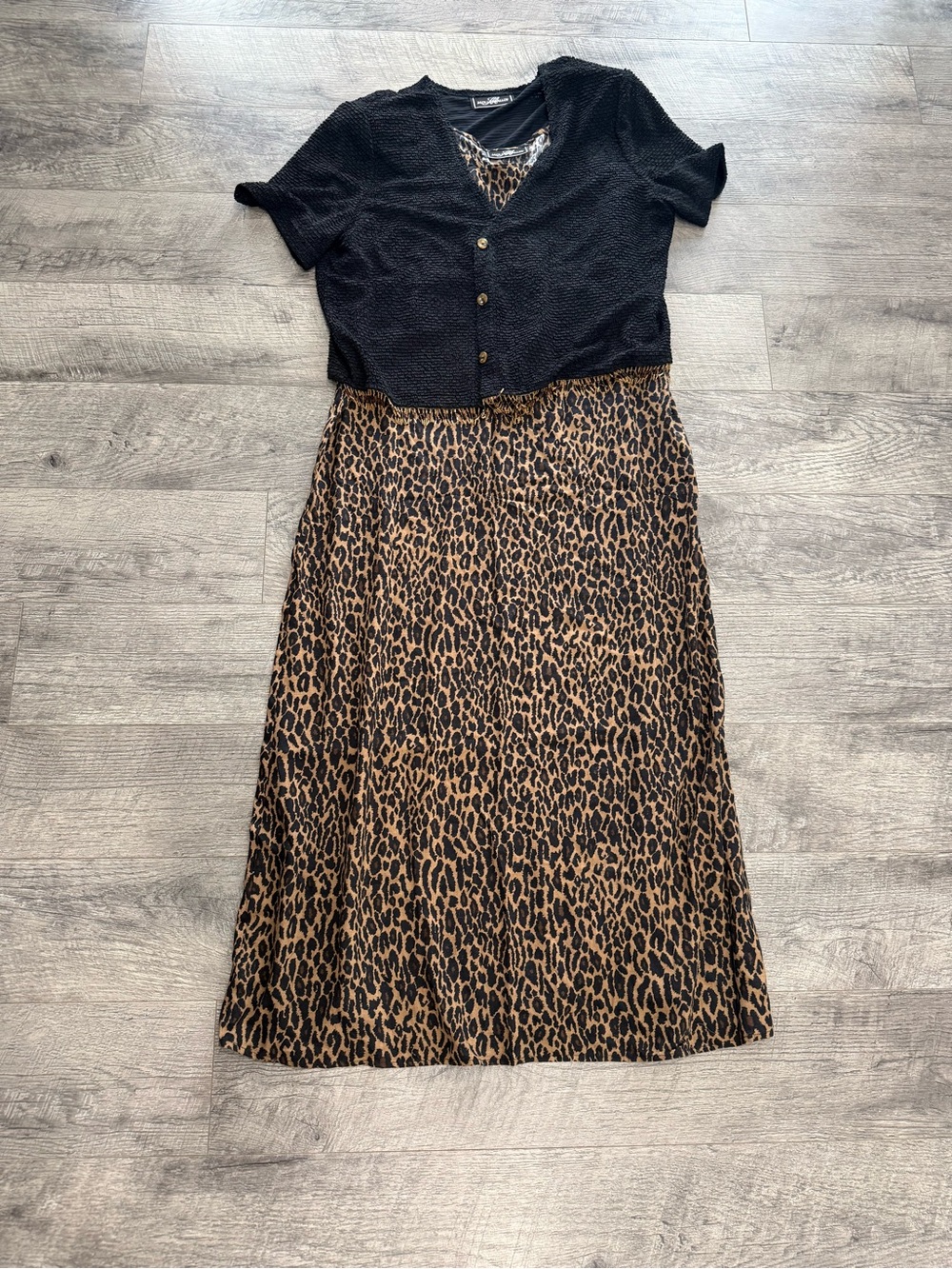 Molly Malloy Women's Black Top and Leopard Print Midi Dress Set
